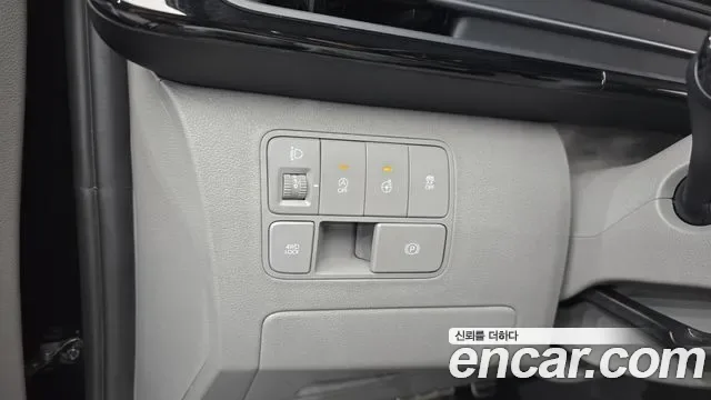 Hyundai Staria 4WD Lounge 9 мест, миниатюра 7