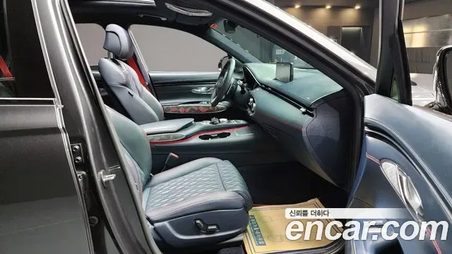 Genesis GV70 2.5T бензин AWD ( ), миниатюра 13