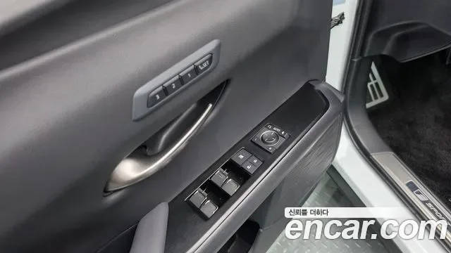 Lexus UX 2.0 F-Sport 2WD, миниатюра 6