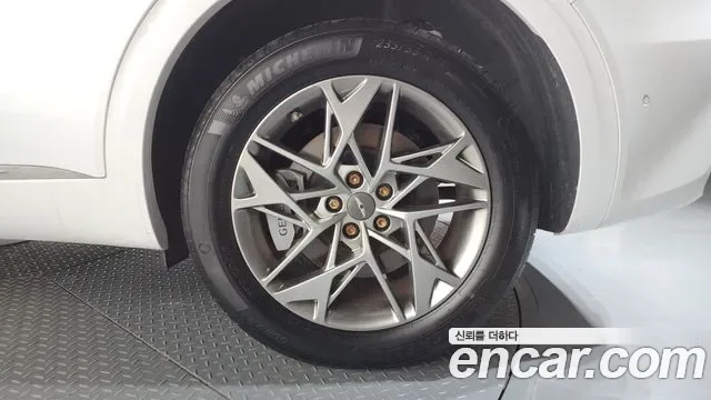 Genesis GV70 2.5T бензин AWD ( ), миниатюра 19