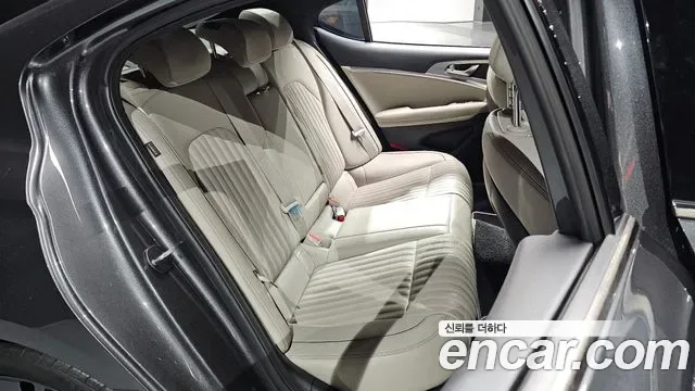 Genesis G70 бензин 2.0T 2WD ( ), миниатюра 8