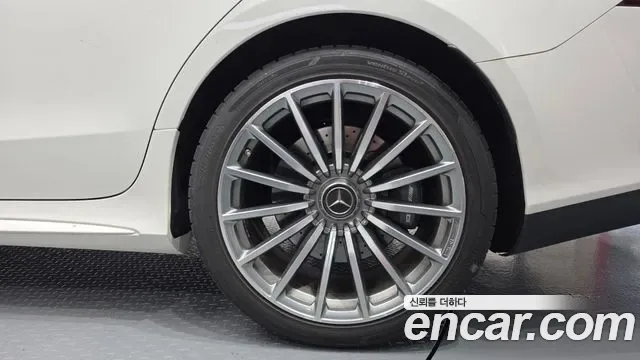 Mercedes-Benz AMG GT 4 43 4MATIC+, миниатюра 2