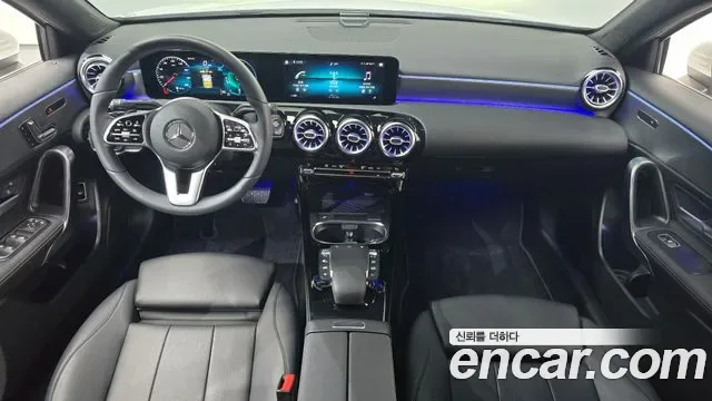 Mercedes-Benz A-Class A220, миниатюра 14