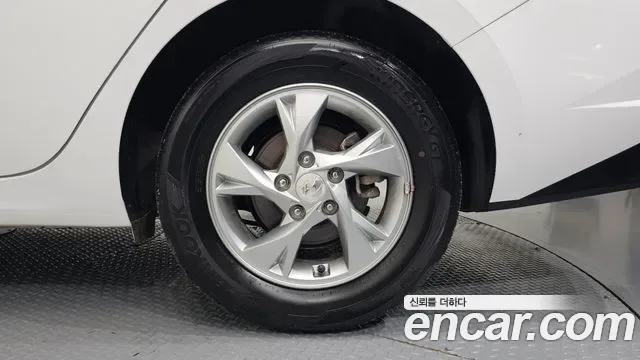 Hyundai Avante (CN7), миниатюра 4