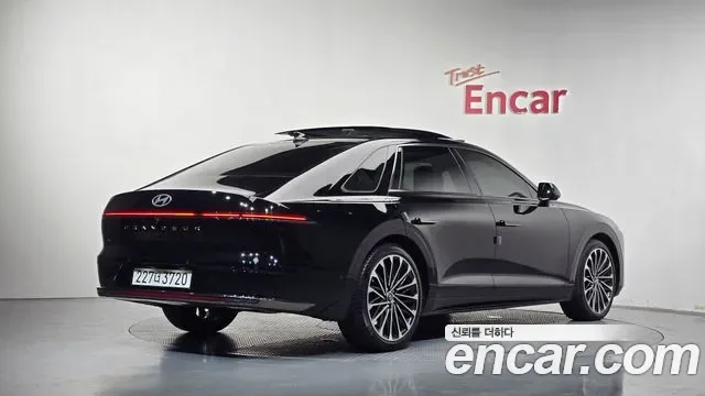 Hyundai Grandeur Calligraphy, миниатюра 4