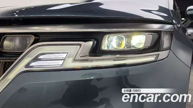 Kia Carnival бензин 7 мест, миниатюра 24