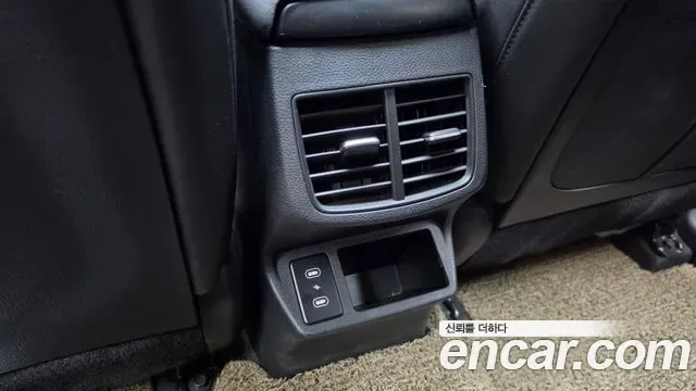 Kia Seltos бензин 1.6 Turbo 2WD Signature, миниатюра 14