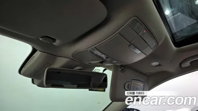Mercedes-Benz E-Class E300 4MATIC, миниатюра 10