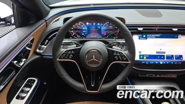 Mercedes-Benz E-Class E200, миниатюра 13