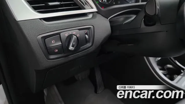 BMW X1 xDrive 20i, миниатюра 17