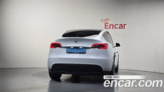 Tesla Y RWD, миниатюра 16