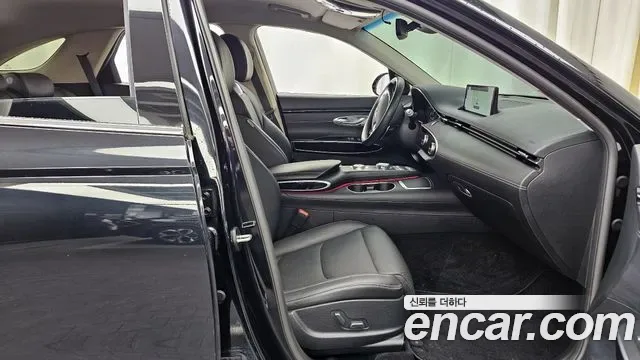 Genesis GV70 2.2 дизель 2WD ( ), миниатюра 9