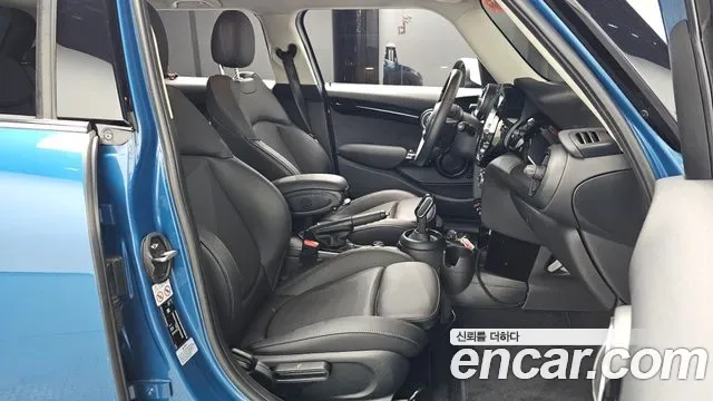 MINI Cooper 5 III, миниатюра 14