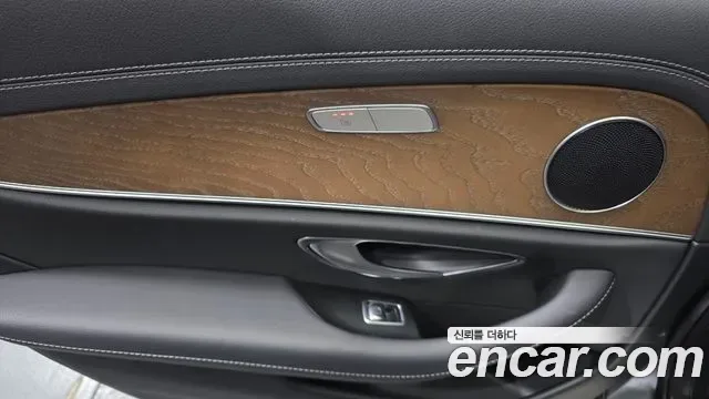 Mercedes-Benz E-Class E250, миниатюра 16