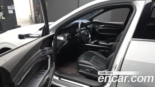 Audi e-, миниатюра 12