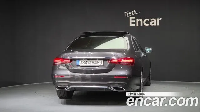 Mercedes-Benz E-Class E350 4MATIC AMG Line, миниатюра 9