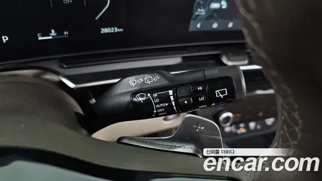 Kia Carnival бензин 9 мест Signature, миниатюра 3