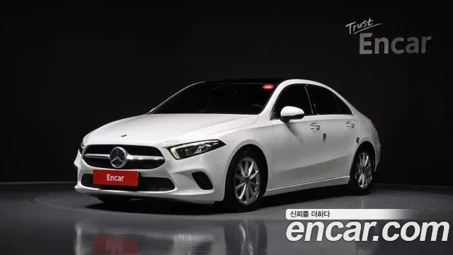 Mercedes-Benz A-Class A220, миниатюра 2