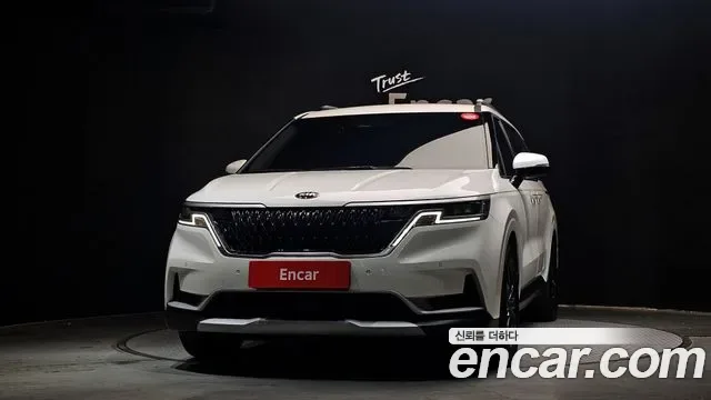 Kia Carnival дизель 9 мест Prestige, миниатюра 3