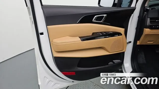 Kia Carnival бензин 9 мест, миниатюра 27