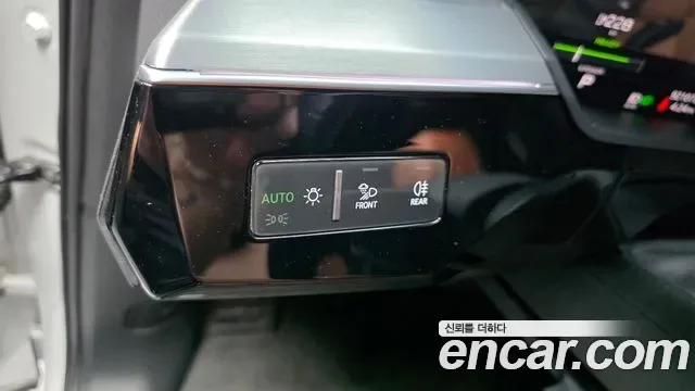 Audi e-, миниатюра 5