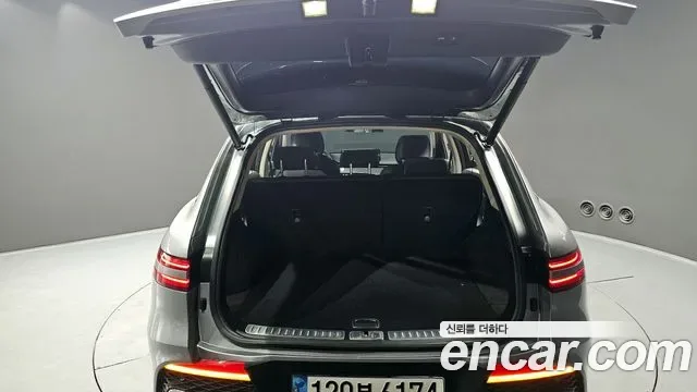 Genesis GV70 2.5T бензин AWD ( ), миниатюра 10