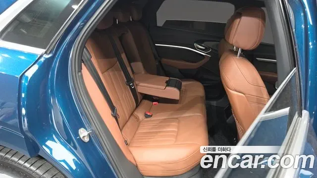 Audi e-, миниатюра 10