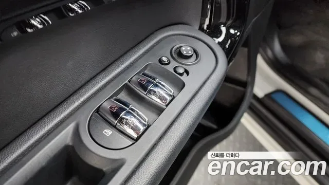 MINI Cooper ALL4 II, миниатюра 4