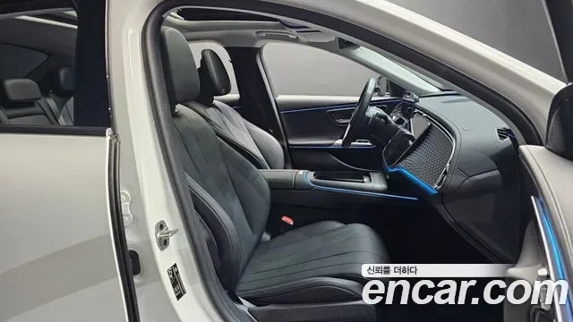 Mercedes-Benz E-Class E220d 4MATIC, миниатюра 13