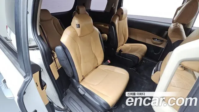 Kia Carnival бензин 9 мест Prestige, миниатюра 16