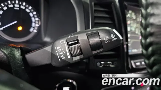 KGM Rexton дизель 2.2 4WD (5 ), миниатюра 15