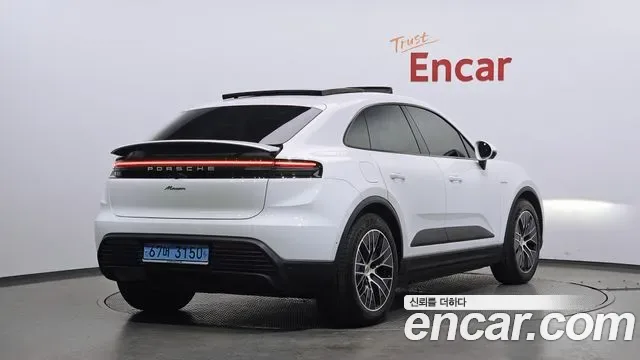 Porsche EV, миниатюра 4