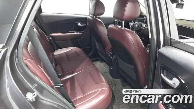 Kia Niro 1.6 HEV, миниатюра 5