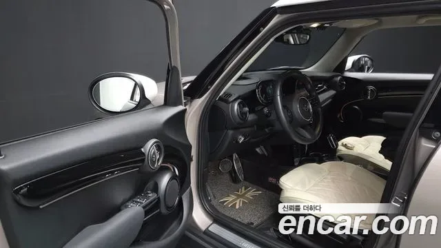 MINI Cooper 5 III, миниатюра 8