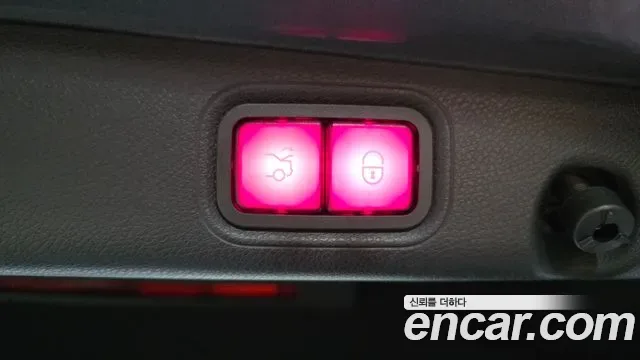 Mercedes-Benz E-Class E250, миниатюра 30