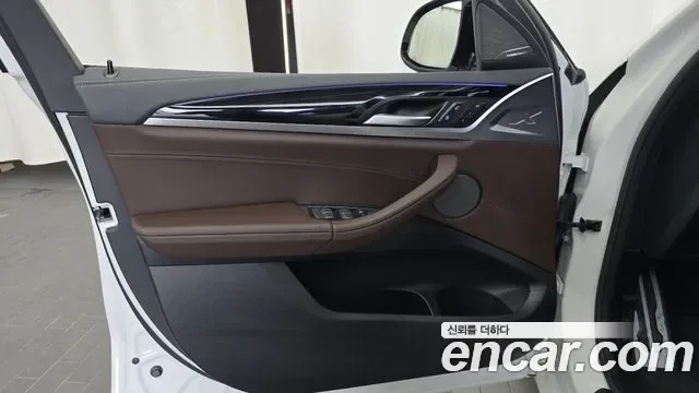 BMW X4 xDrive M40i, миниатюра 10