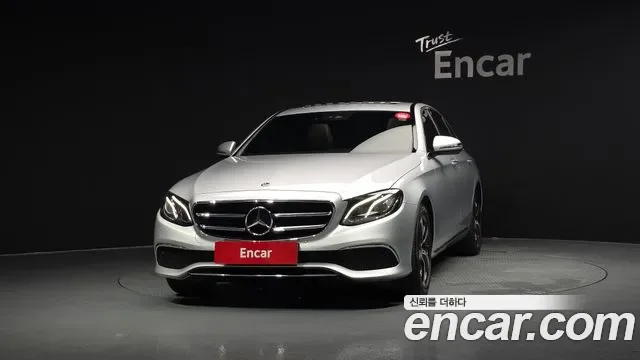 Mercedes-Benz E-Class E250, миниатюра 18
