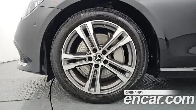 Mercedes-Benz E-Class E350 4MATIC, миниатюра 24