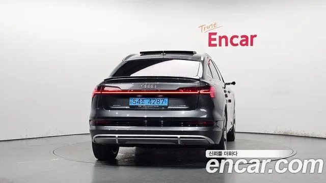 Audi e-, миниатюра 5