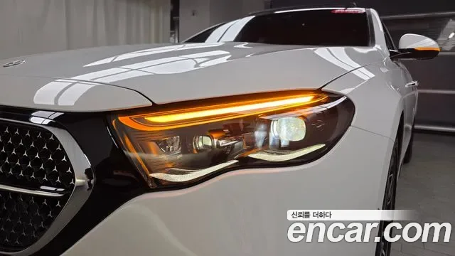 Mercedes-Benz E-Class E300 4MATIC AMG Line, миниатюра 14