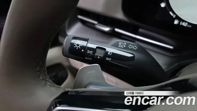 Kia Carnival бензин 7 мест Signature, миниатюра 29