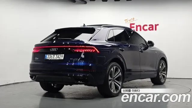 Audi Q8 55 TFSI Premium, миниатюра 9