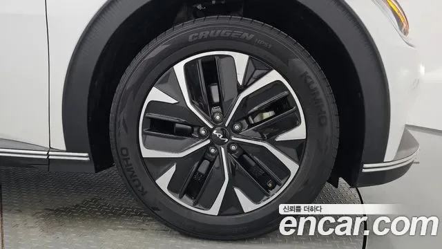 Kia EV6, миниатюра 4
