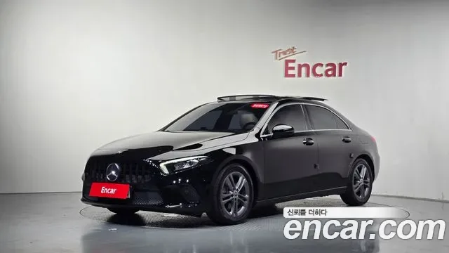 Mercedes-Benz A-Class A220