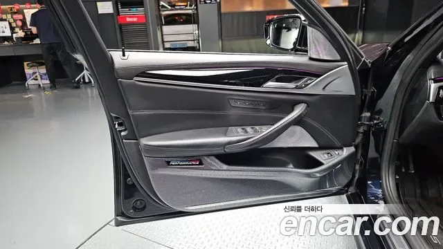 BMW 5 (G30) 530e M, миниатюра 8