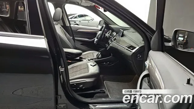 BMW X1 xDrive 20i xLine, миниатюра 18