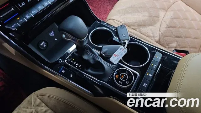 Kia Mohave дизель 3.0 4WD 6 мест, миниатюра 2
