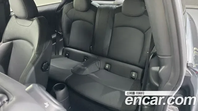 MINI Cooper SE III, миниатюра 4