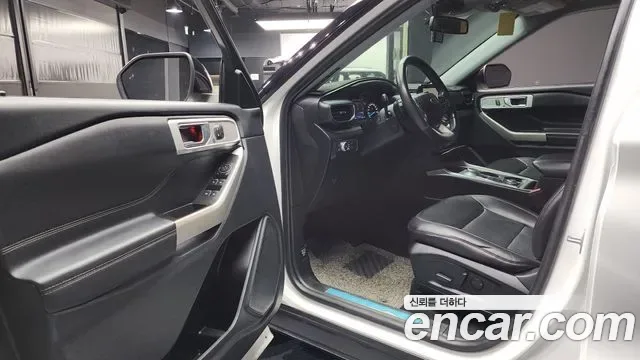 Ford Explorer 3.0 PHEV, миниатюра 4