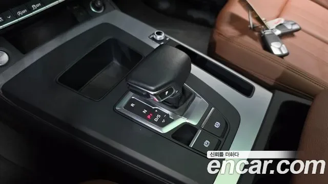 Audi Q5 45 TFSI, миниатюра 2